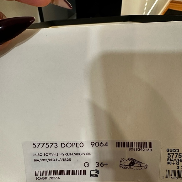 Authentic Gucci platform sneakers , size 6.5 but fits like a size 8 (runs big) - Picture 7 of 7